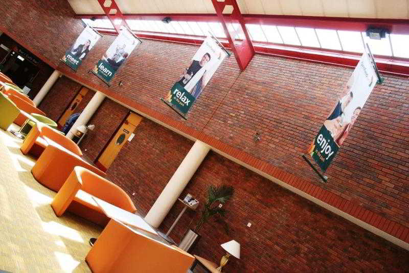 Hotel Yarnfield Park Training And Conference Centre