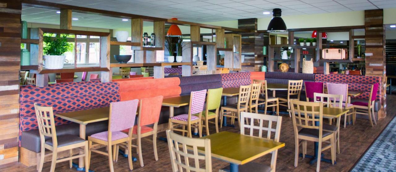 Yarnfield Park Training And Conference Centre Hotel Stone (Staffordshire)