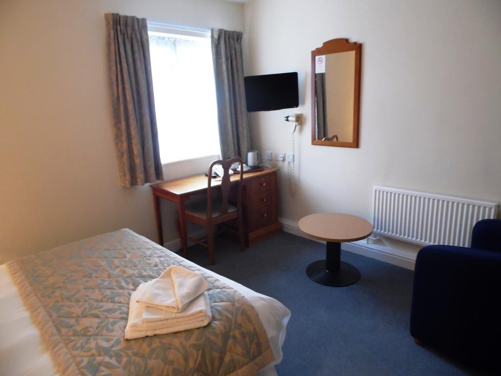Hotel Yarnfield Park Training And Conference Centre 3*